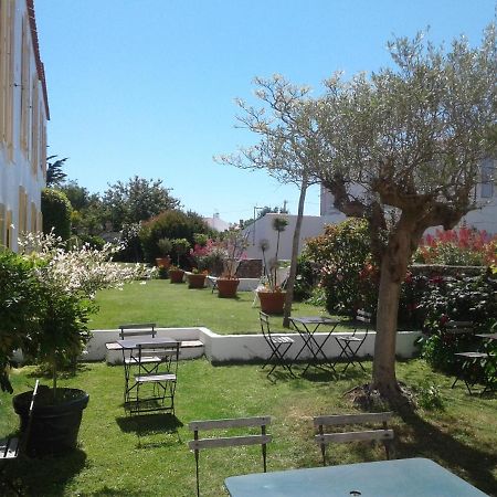 Hotel L'Escale A L'Ile D'Yeu ภายนอก รูปภาพ