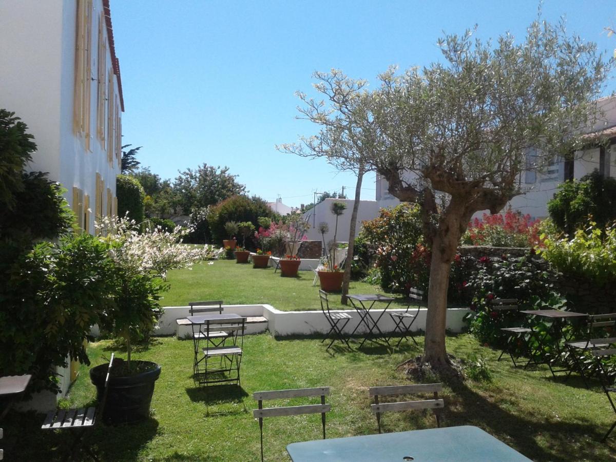 Hotel L'Escale A L'Ile D'Yeu ภายนอก รูปภาพ